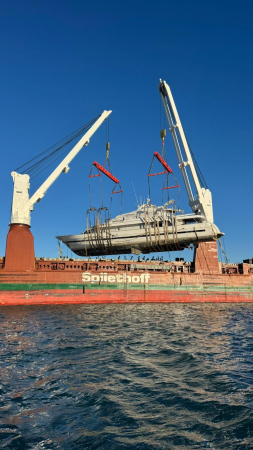 Déconstruction navale Sea Lady II à Saint-Tropez