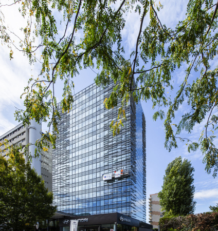 Renforcement des brise‑soleils de la tour NOVA La Garenne‑Colombes
