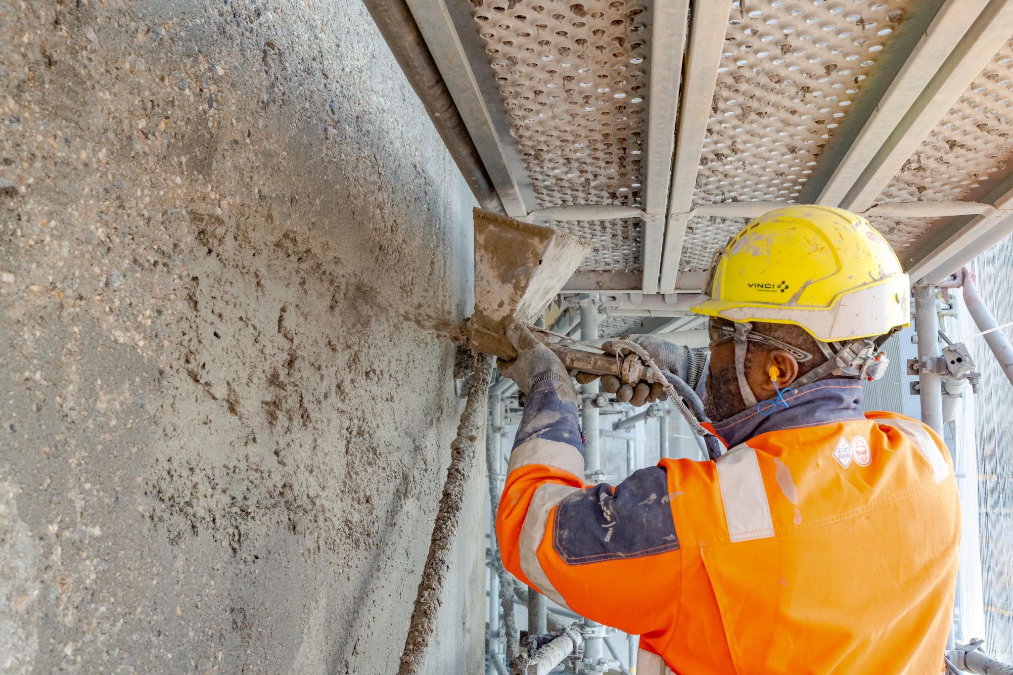 Travaux de renforcement du silo 3K1 à la cimenterie d’Airvault (79)