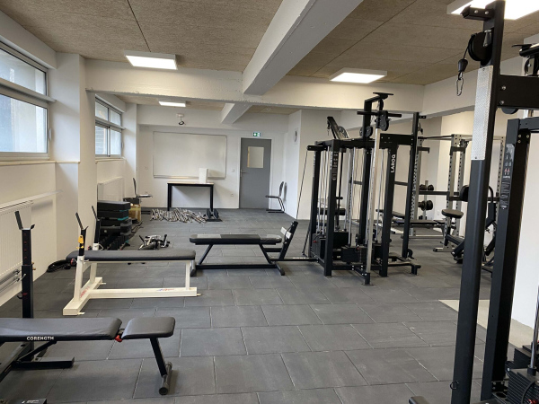 Lycée polyvalent F. Bazin de Charleville-Mézières