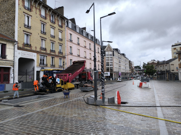 Réaménagement de la place Outrebon à Villemomble