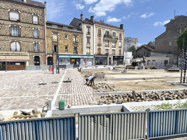 Réaménagement de la place Outrebon à Villemomble