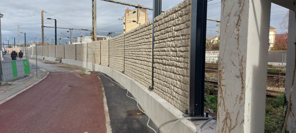 Installation d’écrans acoustiques ferroviaires entre Houilles et Sartrouville