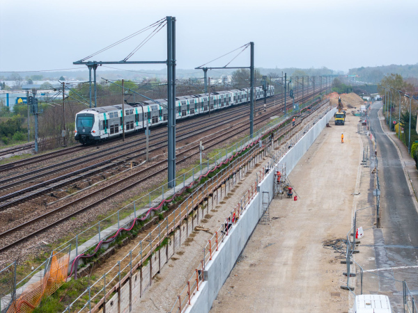 Construction du Mur Bolland du tramway T13 à Poissy 5