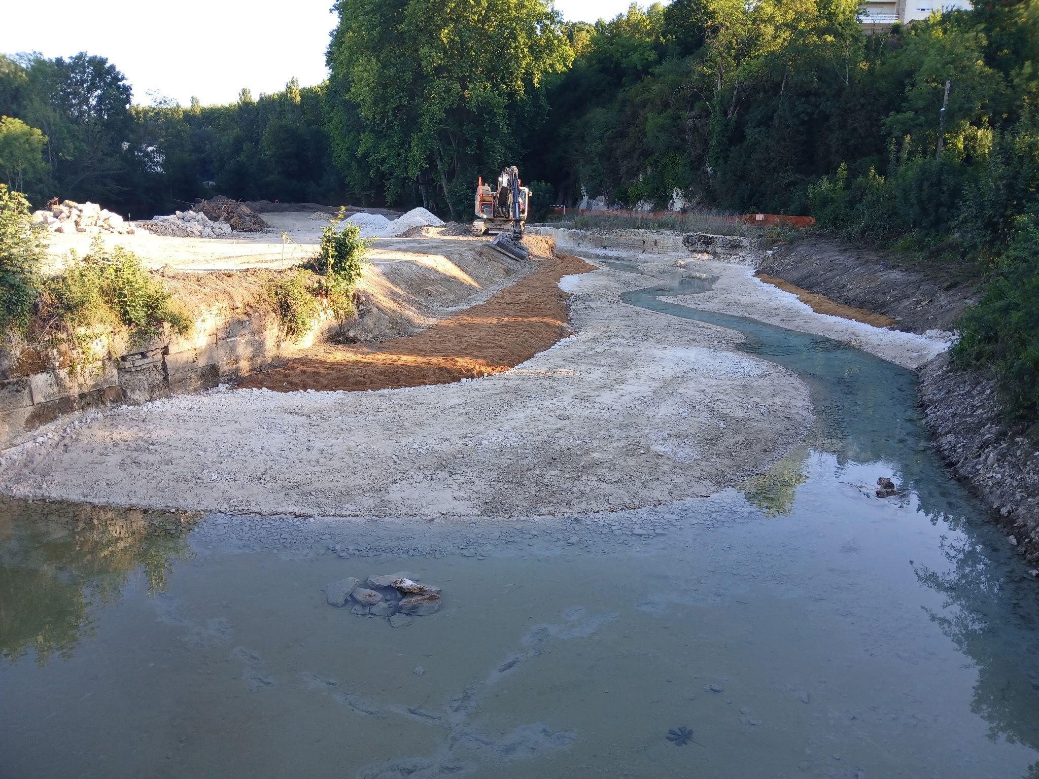 Aménagements hydrogéomorphologiques de la Seine et de la Douix à Châtillon-sur-Seine
