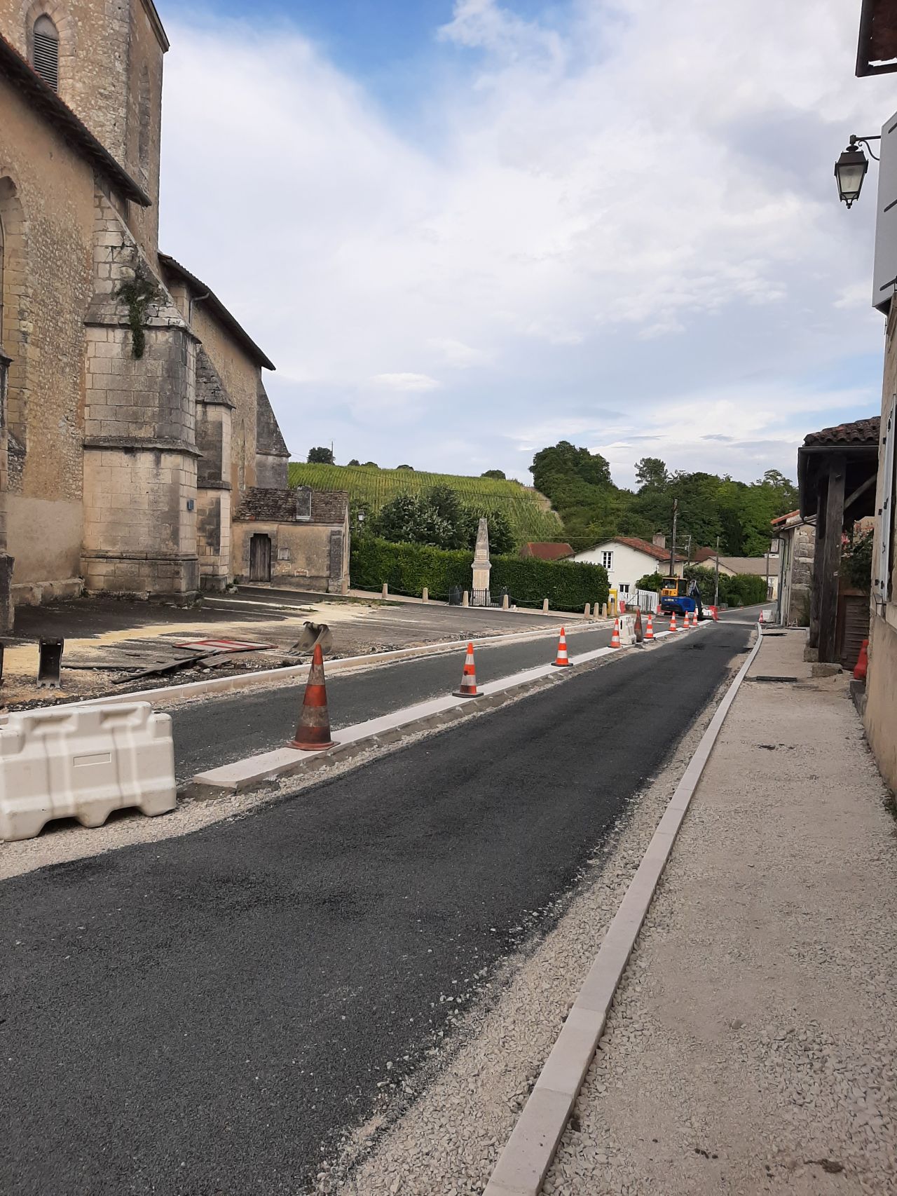 centre-bourg de Montboyer
