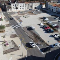 place de l’Hôtel de Ville à Beauvoir-sur-Niort